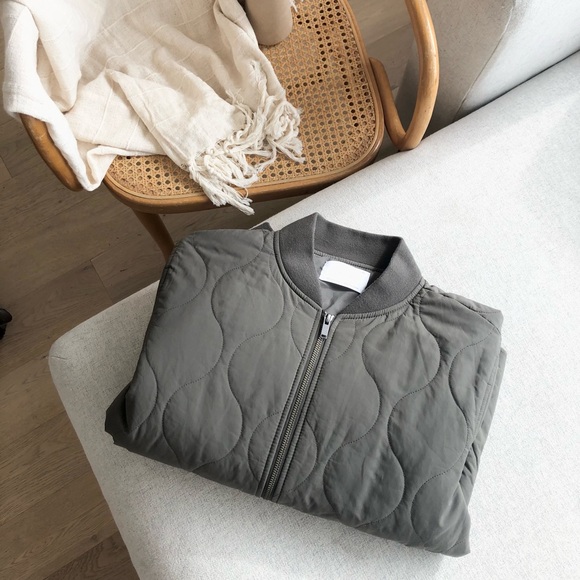 SOLD on Vinted OAK + FORT Quilted Bomber Jacket in Olive Green - Picture 3 of 11